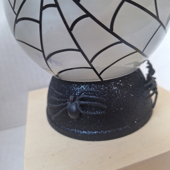 Bath & Body Works SpiderWeb Bats Globe Pedestal Candle Holder Halloween2020 - Picture 4 of 6